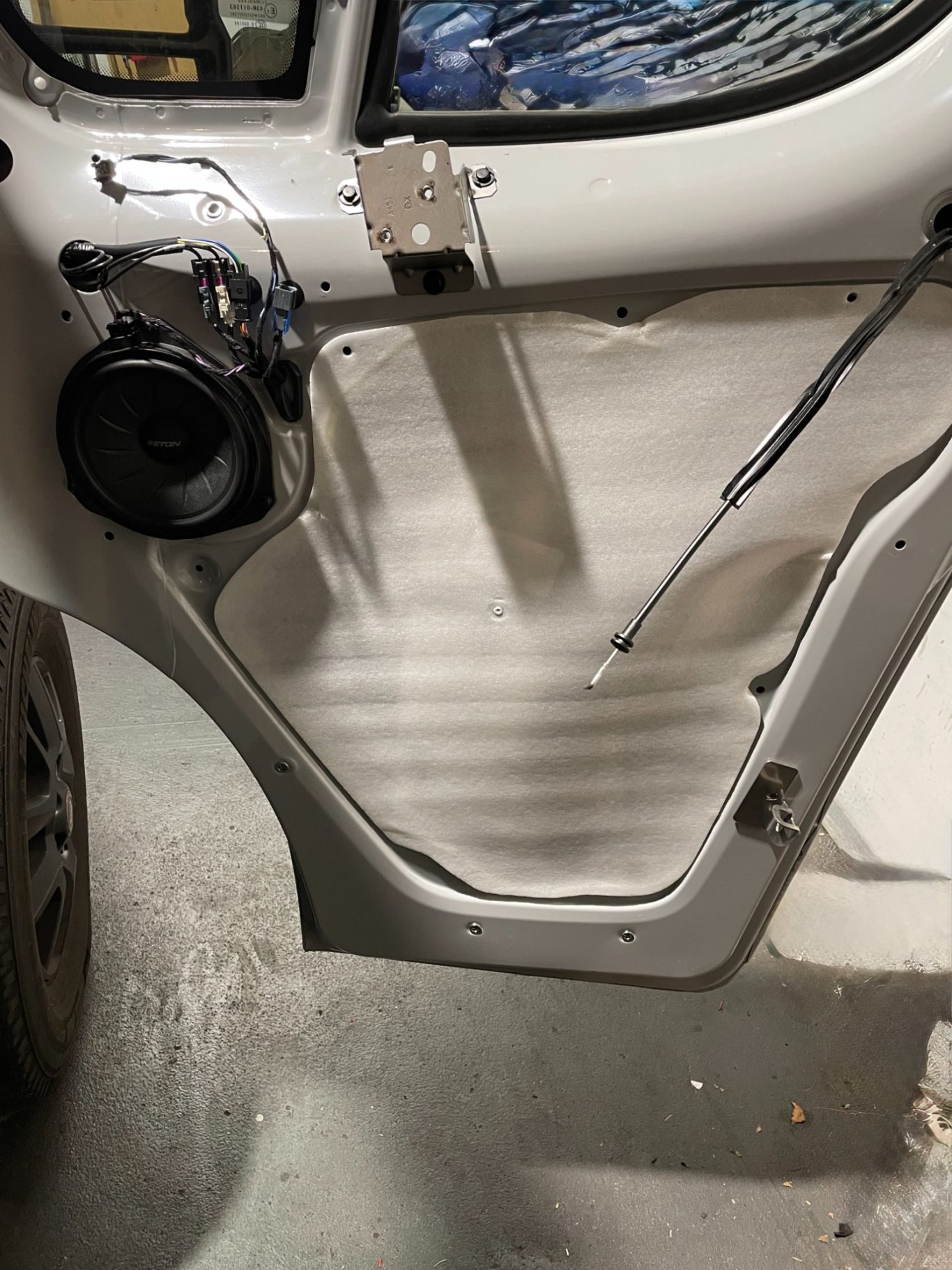 Türverkleidung mit Lautsprecher im Fiat Ducato Wohnmobil - Einbau in Freren